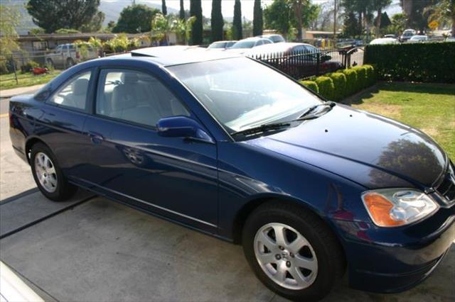 Honda Civic 2003 photo 2
