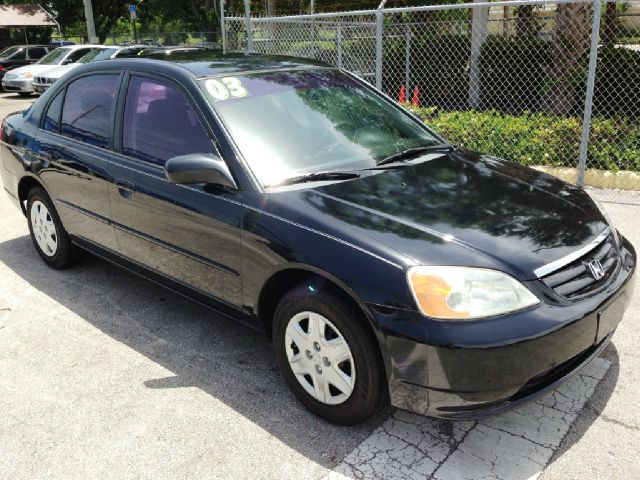 Honda Civic 2003 photo 2
