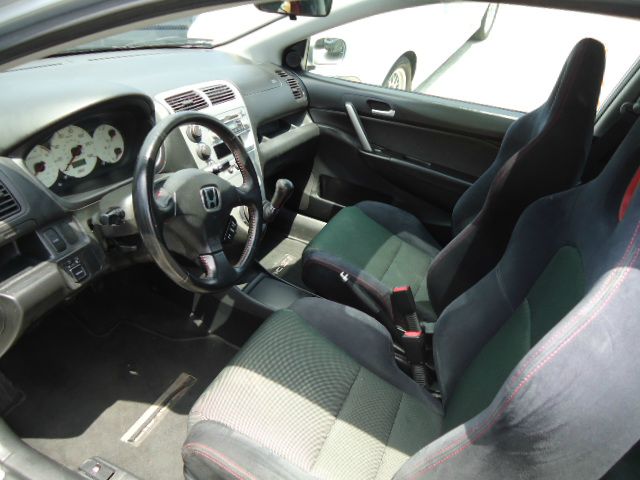 Honda Civic 2003 photo 4
