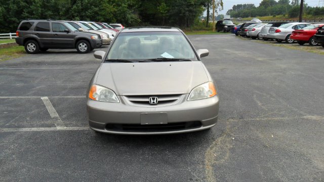 Honda Civic 2003 photo 2