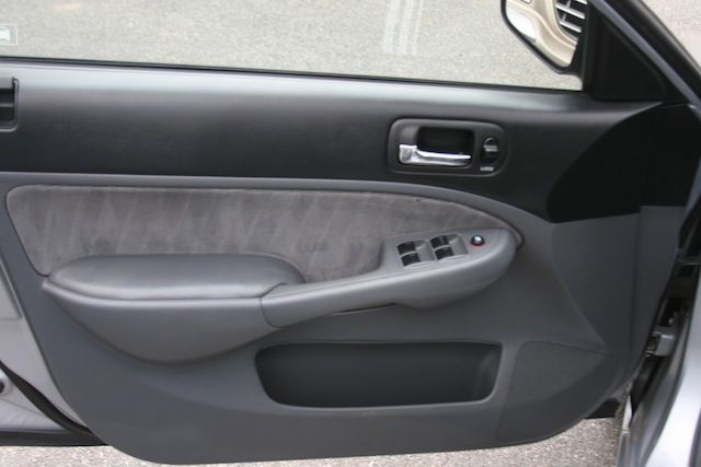 Honda Civic 2003 photo 6