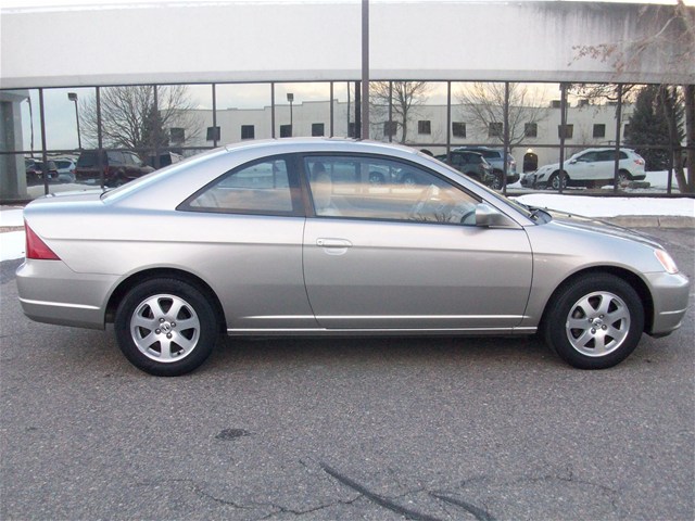 Honda Civic 2003 photo 3