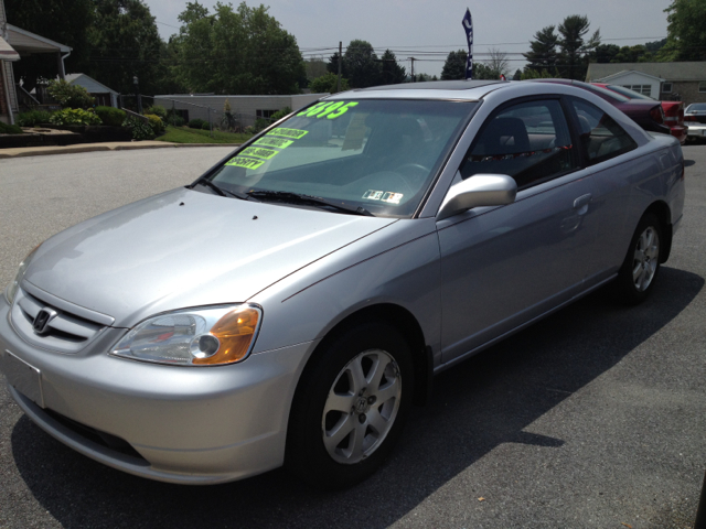 Honda Civic 2003 photo 2