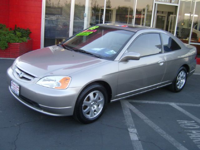 Honda Civic 2003 photo 2