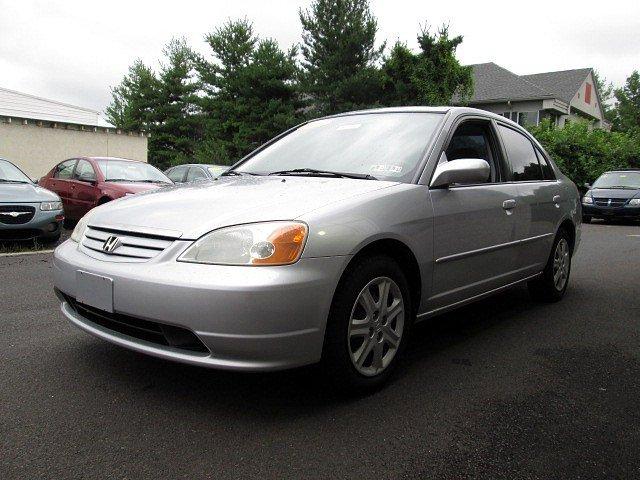 Honda Civic 2003 photo 2