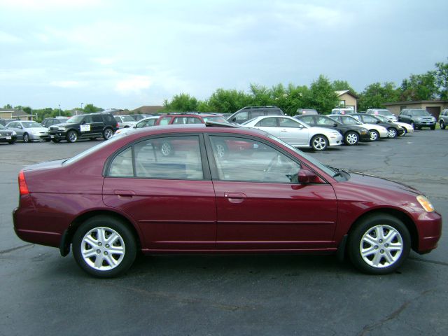 Honda Civic 2003 photo 2