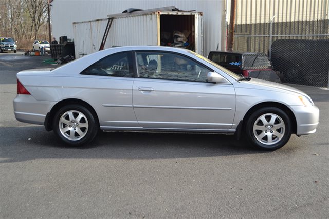 Honda Civic 2003 photo 3