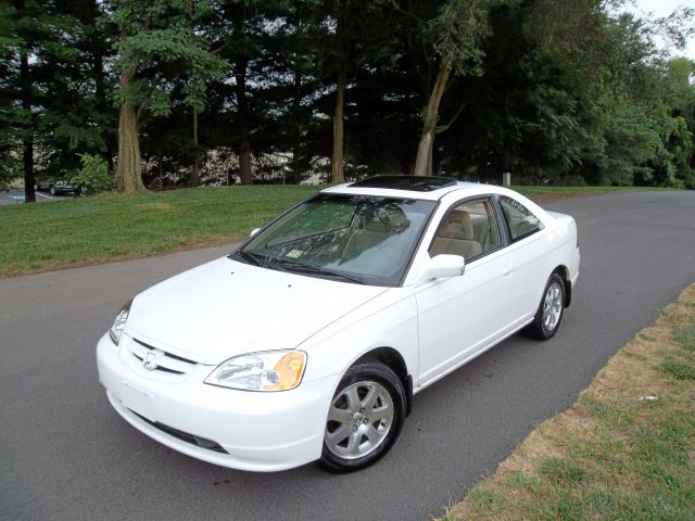 Honda Civic 2003 photo 2