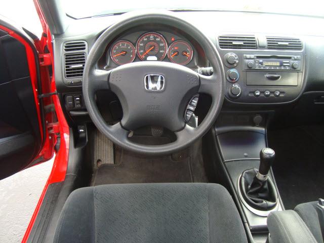 Honda Civic 2004 photo 4