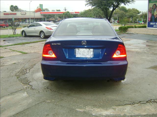 Honda Civic 2004 photo 2