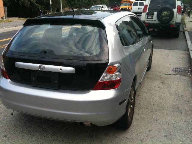 Honda Civic 2004 photo 3
