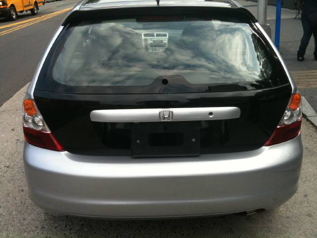 Honda Civic 2004 photo 4