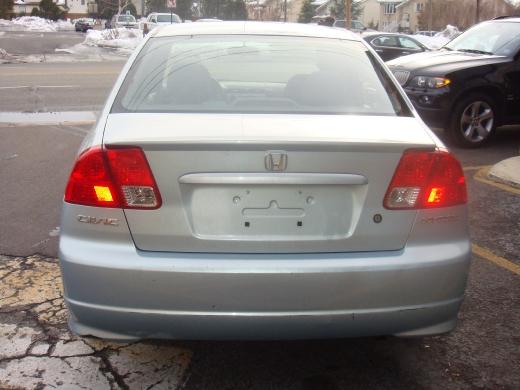Honda Civic 2004 photo 2