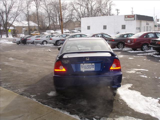 Honda Civic 2004 photo 3