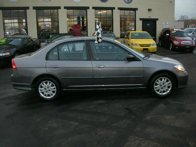 Honda Civic 2004 photo 1