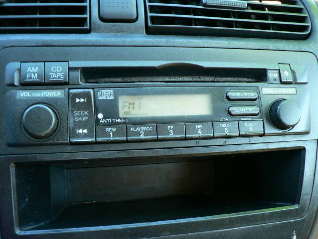 Honda Civic 2004 photo 3