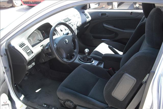 Honda Civic 2004 photo 2