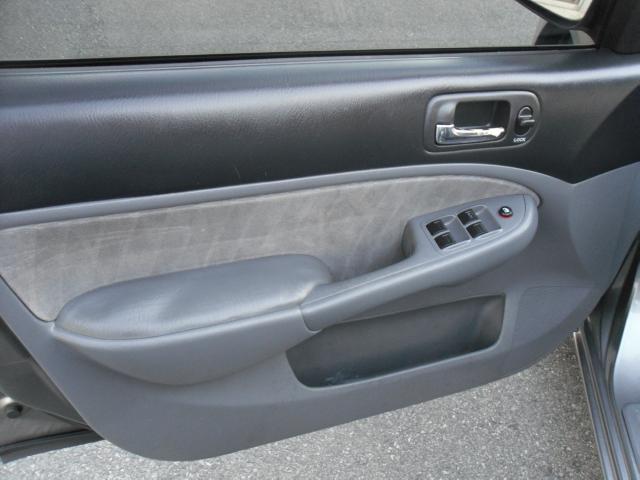 Honda Civic 2004 photo 5