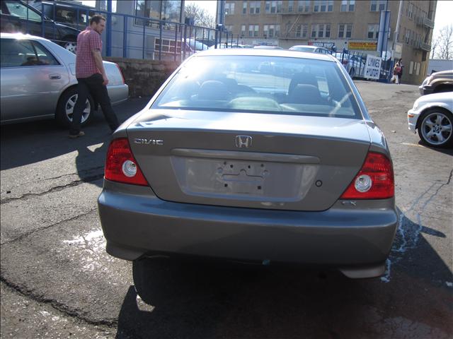 Honda Civic 2004 photo 4