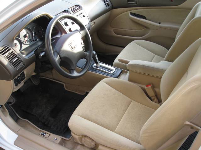 Honda Civic 2004 photo 2