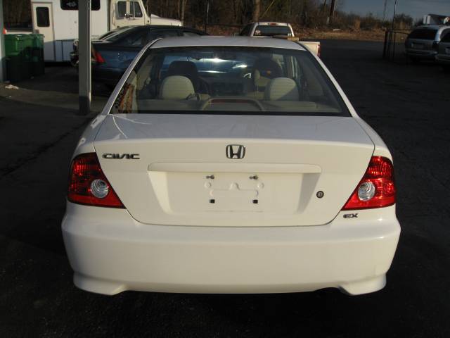 Honda Civic 2004 photo 4