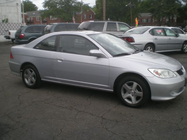 Honda Civic 2004 photo 2