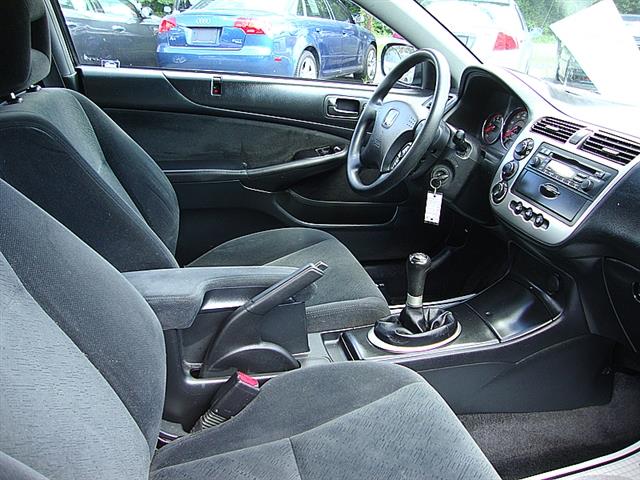 Honda Civic 2004 photo 2