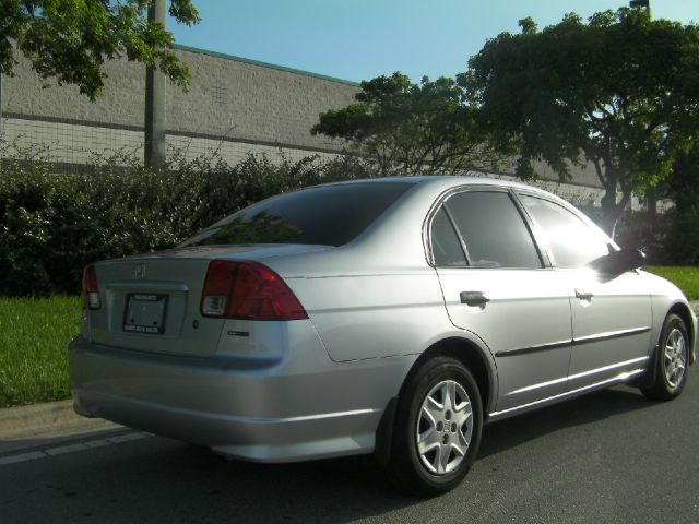 Honda Civic 2004 photo 1