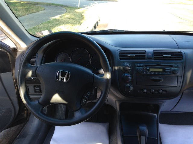 Honda Civic 2004 photo 3