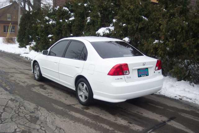 Honda Civic 2004 photo 2
