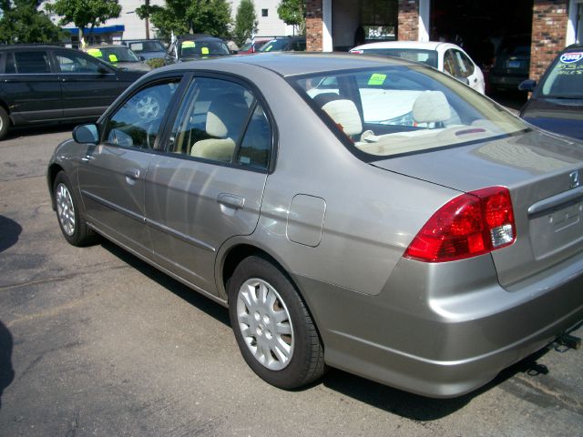 Honda Civic 2004 photo 2