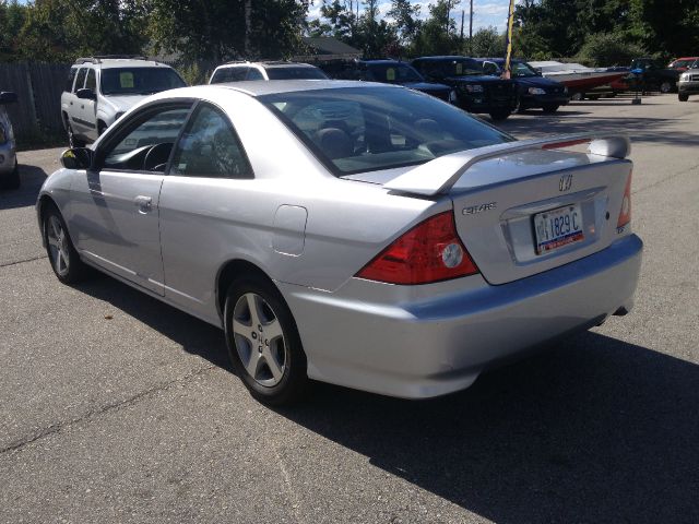 Honda Civic 2004 photo 3