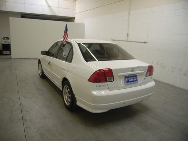 Honda Civic 2004 photo 3