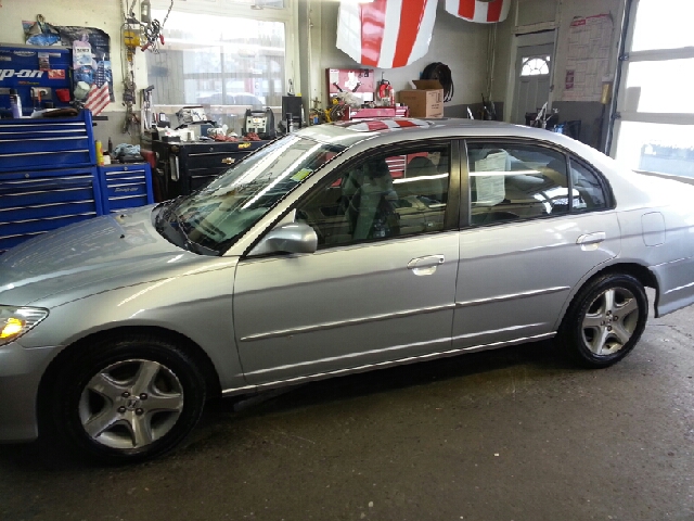 Honda Civic 2004 photo 2