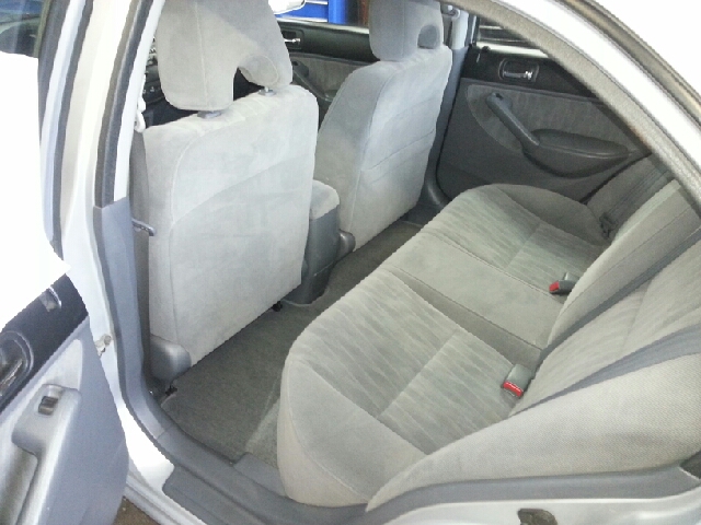 Honda Civic 2004 photo 3