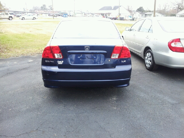 Honda Civic 2dr Reg Cab 120.5 WB Sedan