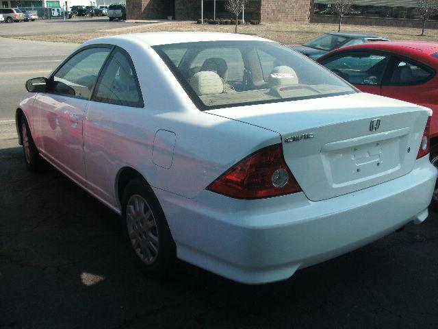Honda Civic 2004 photo 2