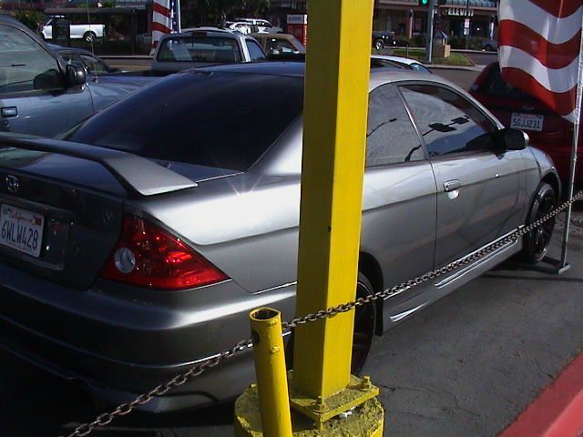 Honda Civic 2004 photo 2