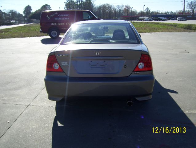 Honda Civic 2004 photo 4