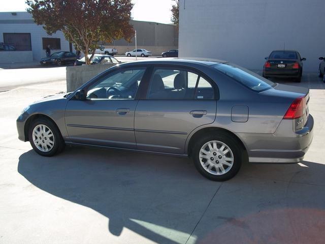 Honda Civic 2004 photo 4