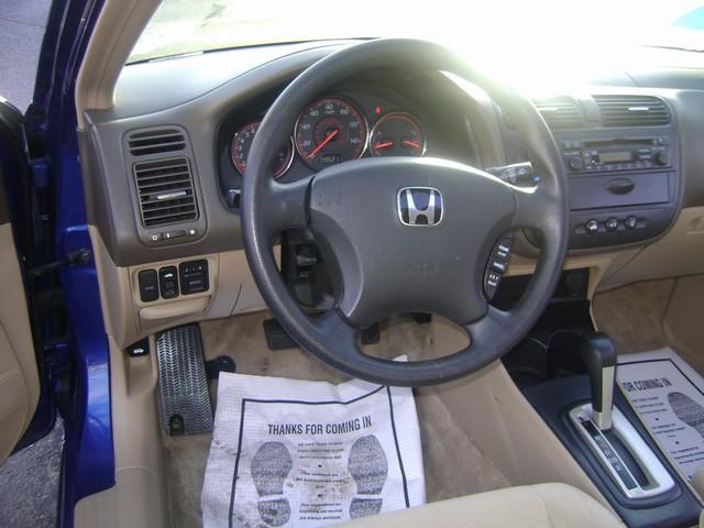 Honda Civic 2004 photo 4