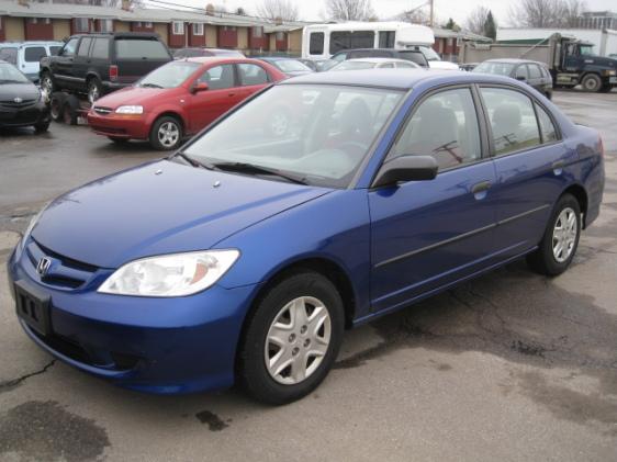 Honda Civic 2004 photo 2