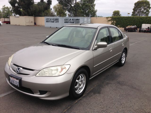 Honda Civic 2004 photo 4