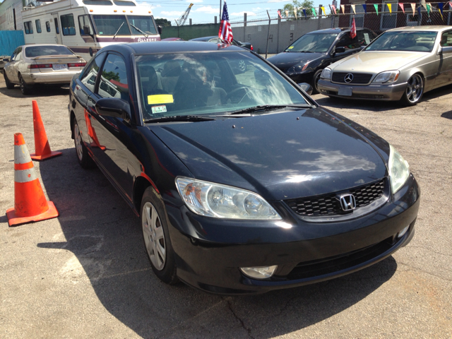 Honda Civic 2004 photo 2