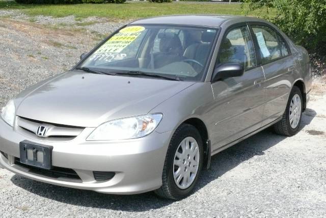 Honda Civic 2004 photo 2