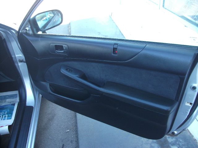 Honda Civic 2004 photo 3