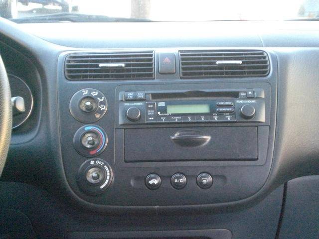 Honda Civic 2004 photo 2