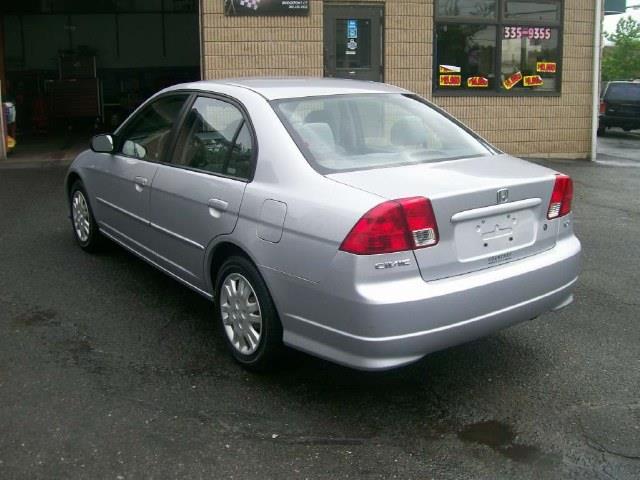 Honda Civic 2005 photo 9