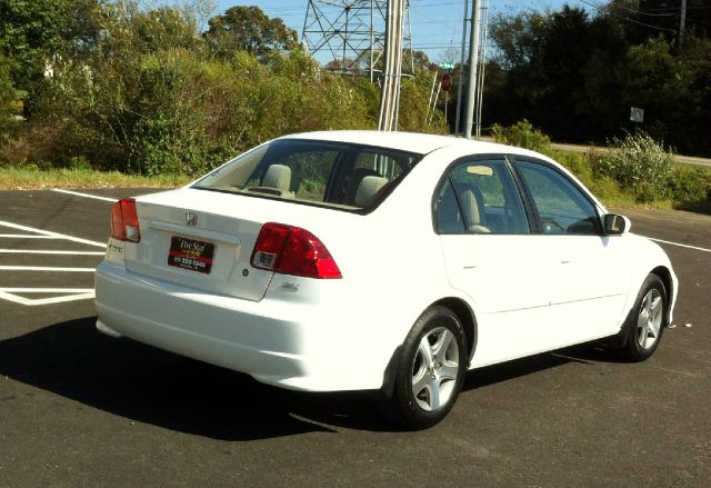 Honda Civic 2005 photo 3
