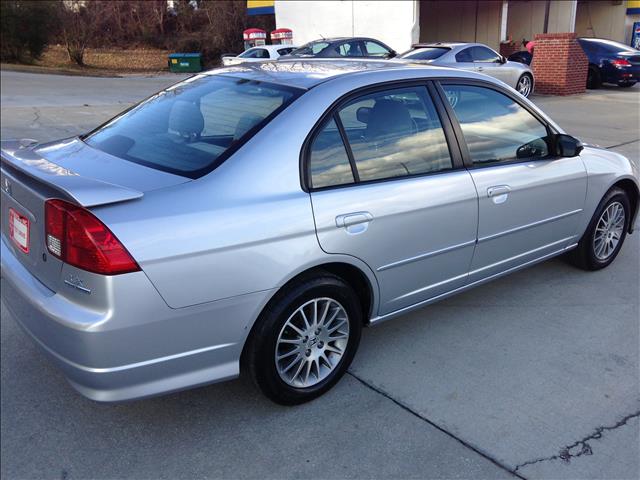 Honda Civic 2005 photo 3